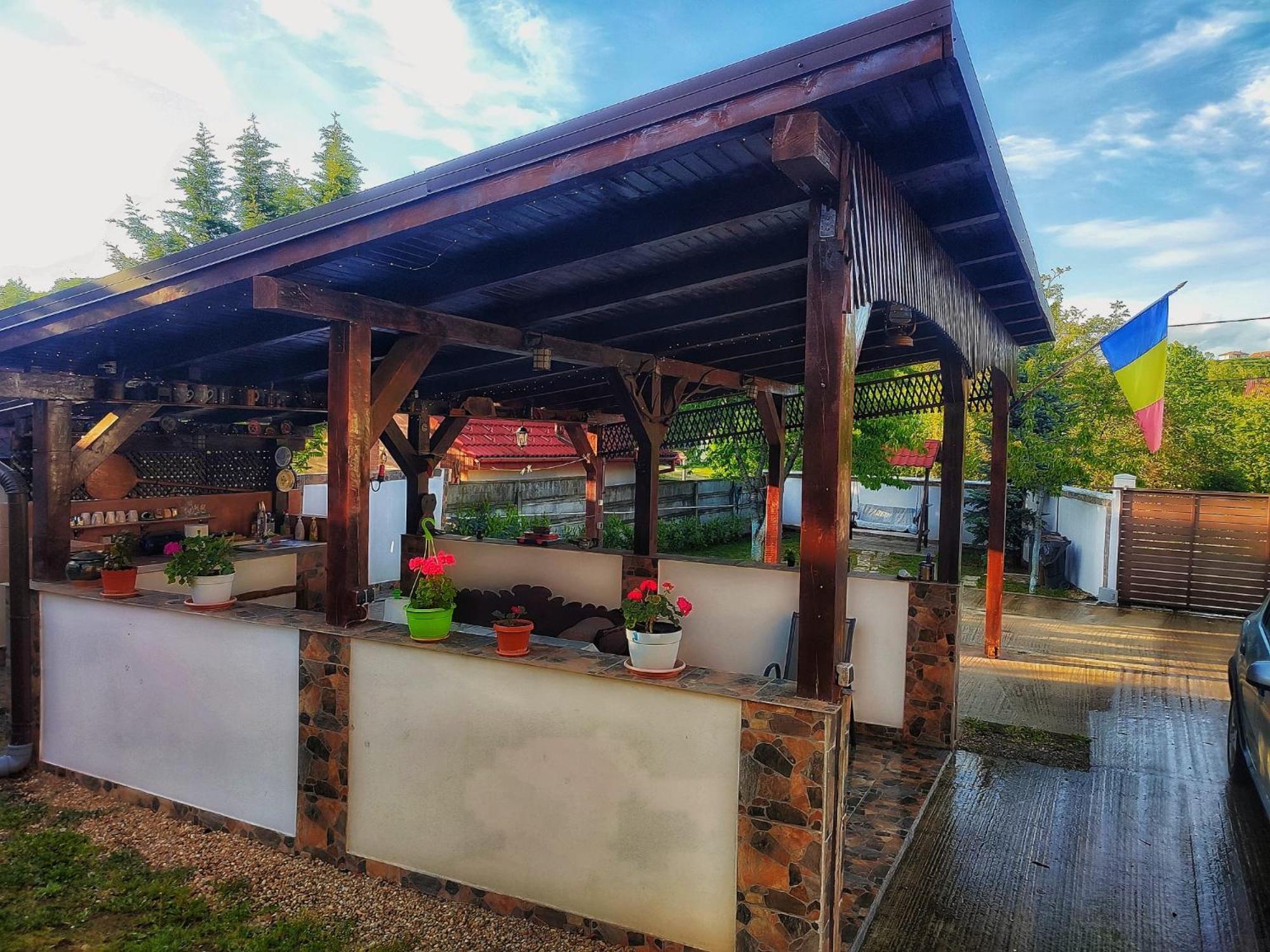 Courtyard Studio Орадя Екстер'єр фото